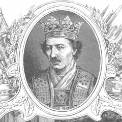 Portret króla Kazimierza w koronie i stroju ceremonialnym, otoczony ornamentami i symbolami władzy.