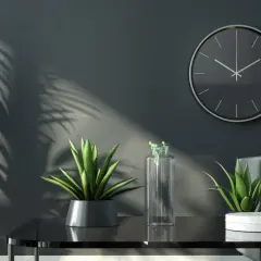 Designerskie zegary - nowoczesny styl i funkcjonalność w domu