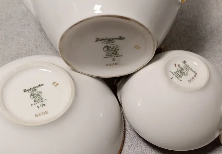 Porcelana Hutschenreuther - rozpoznawanie wyjątkowych sygnatur