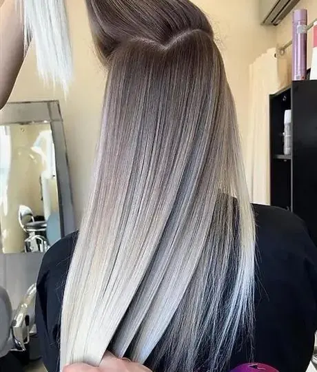 Modne kolory blondu: 10 najgorętszych trendów na ten sezon