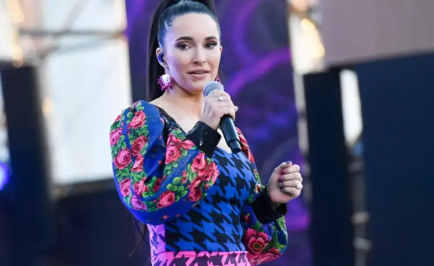 Emilia Sanecka z Daj To Głośniej – ile ma lat i co warto o niej wiedzieć?