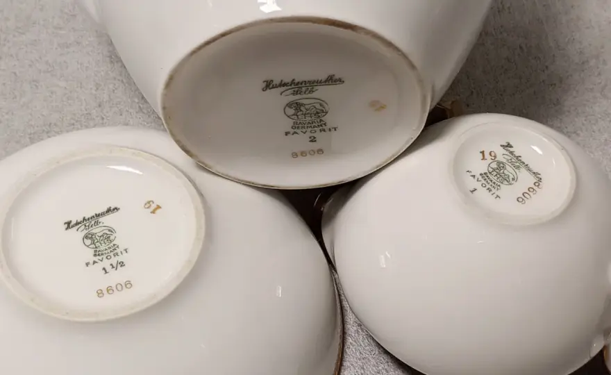 Porcelana Hutschenreuther - rozpoznawanie wyjątkowych sygnatur