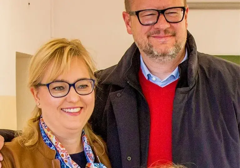 Magdalena Abramska ile ma lat? Zaskakująca biografia i wiek polityczki